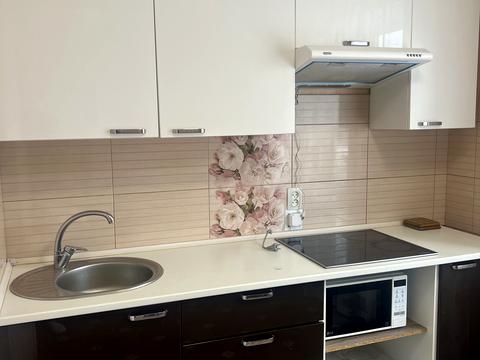 квартира за адресою Червоної Калини просп. (Володимира Маяковського), 46