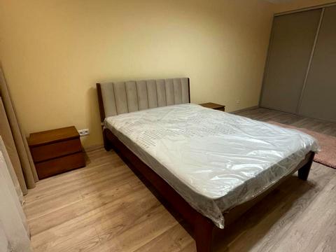 квартира по адресу Героїв Крут ул., 8