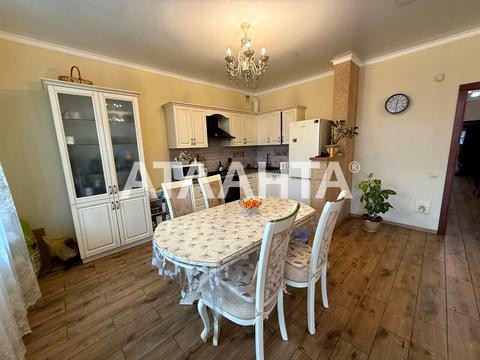 будинок за адресою смт. Таїрове, 150 років Таїрова