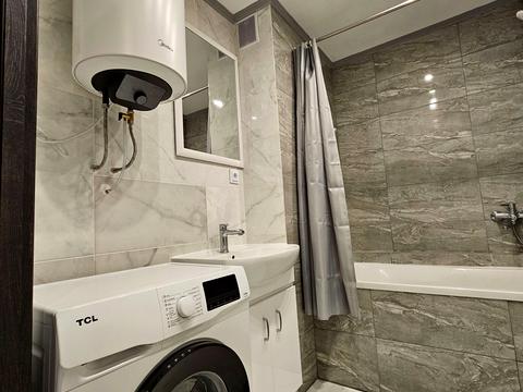 квартира по адресу Олега Мудрака ул. (Генерала Наумова), 1-Б