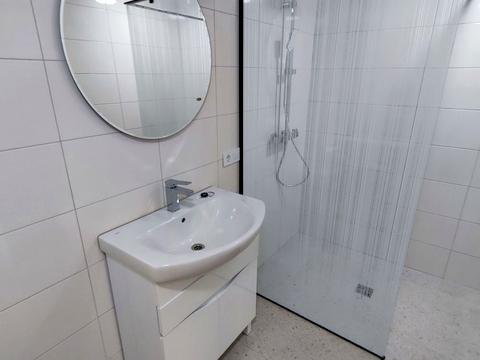 будинок за адресою Михайла Котельникова вул.