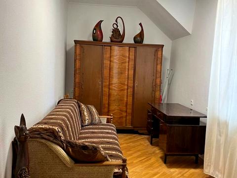 будинок за адресою Михайла Котельникова вул.