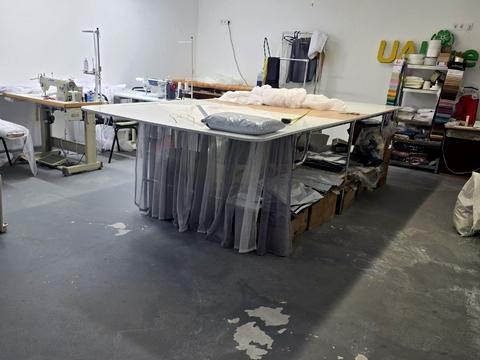 комерційна за адресою Приозерний бульв., 1