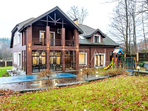 будинок за адресою Павла Тичини