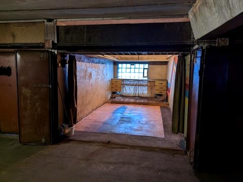 паркомісце за адресою Пантелеймона Куліша вул. (Челябінська), 2