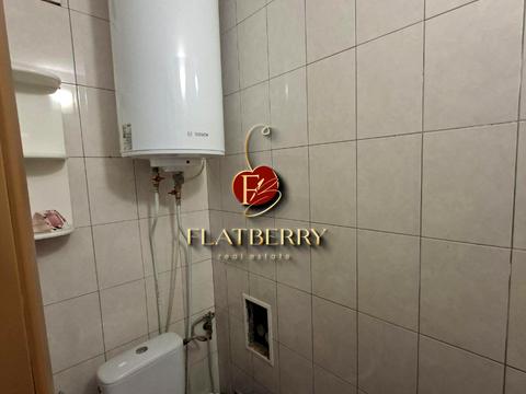 комерційна за адресою Турівська вул., 31