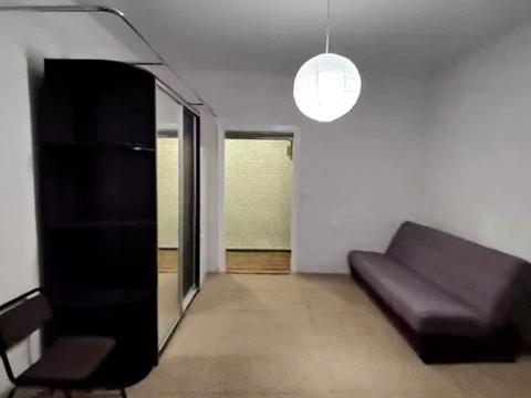 квартира за адресою Почайнинська вул., 40