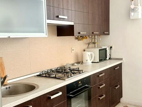 квартира за адресою Ігоря Волошина пров. (Гайдара), 8