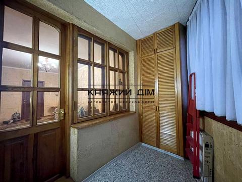 квартира за адресою Гната Юри вул., 6