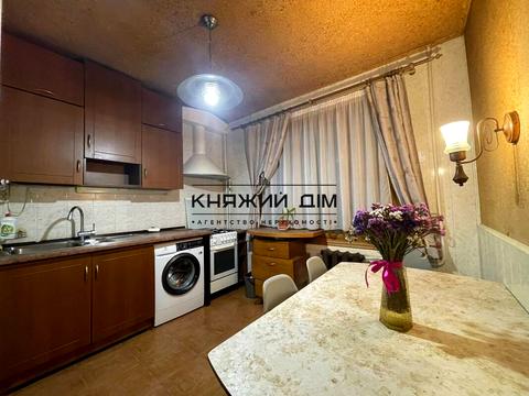 квартира за адресою Гната Юри вул., 6