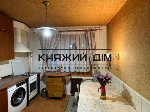 квартира за адресою Гната Юри вул., 6