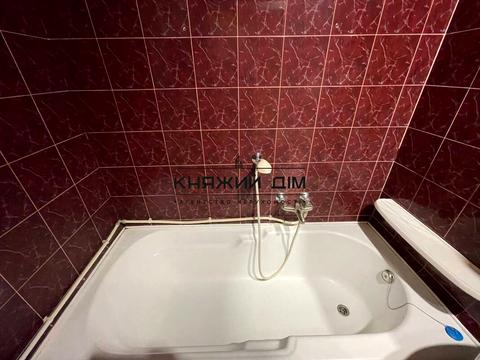 квартира за адресою Гната Юри вул., 6