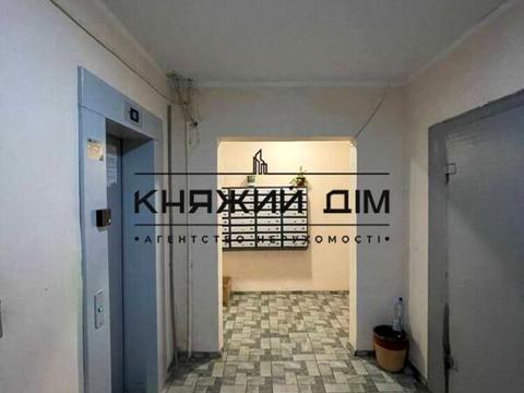 квартира за адресою Гната Юри вул., 6