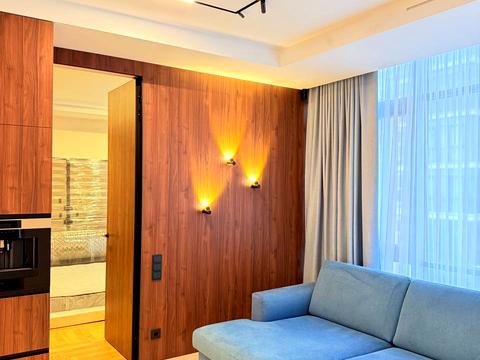 квартира по адресу Андрея Верхогляда ул. (Михайла Драгомирова), 19-Б