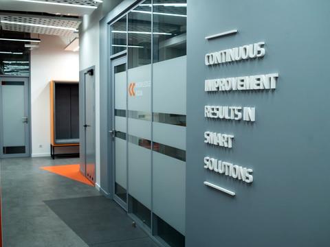 коммерческая по адресу Карла Мікльоша ул., 23