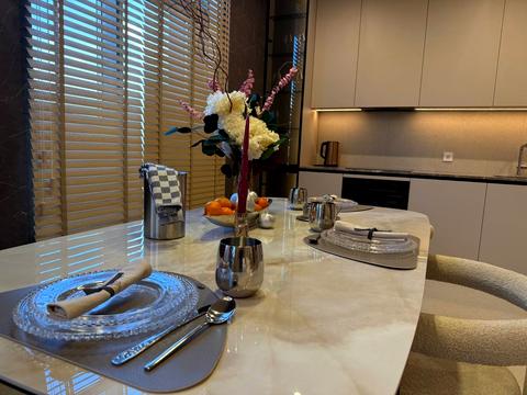 квартира за адресою Андрія Верхогляда вул. (Михайла Драгомирова), 17-В