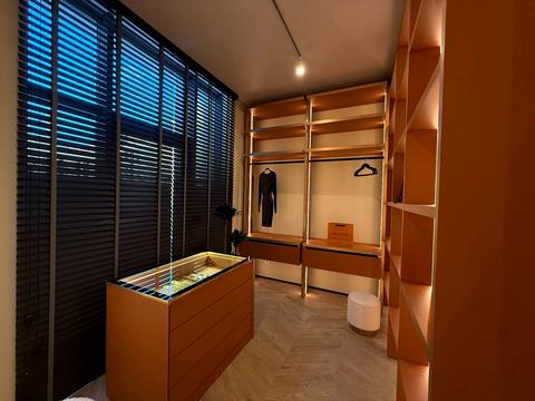 квартира за адресою Андрія Верхогляда вул. (Михайла Драгомирова), 17-В