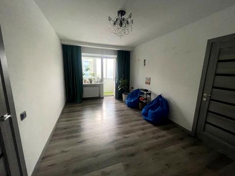 квартира за адресою Грушевського вул., 30