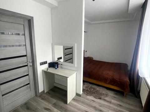 квартира за адресою Грушевського вул., 30