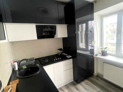 квартира за адресою Грушевського вул., 30