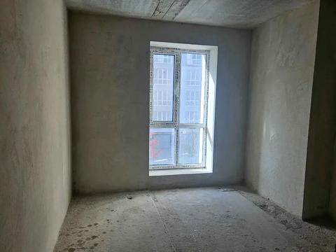 квартира за адресою Івано-Франківськ, Романа Вірастюка вул., 1