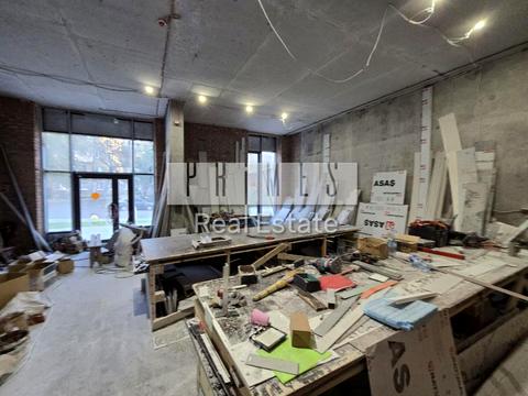 комерційна за адресою Звіринецька вул., 70-А