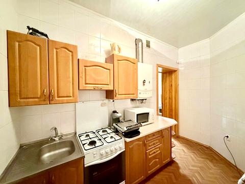 комерційна за адресою Дніпро, Короленка вул., 37