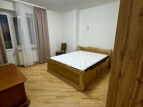 квартира за адресою Південний бульв., 44