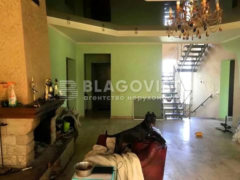 дом по адресу Широкая ул.