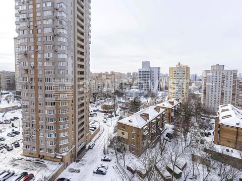 квартира за адресою Феодосійська вул., 1-А