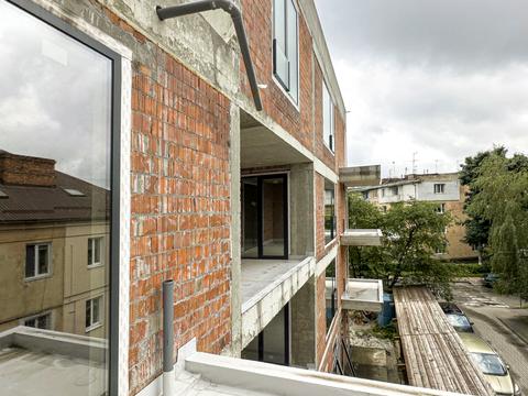 квартира за адресою Героїв Крут вул., (Будинок)