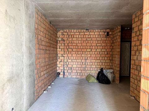 квартира за адресою Зарічна вул., 4