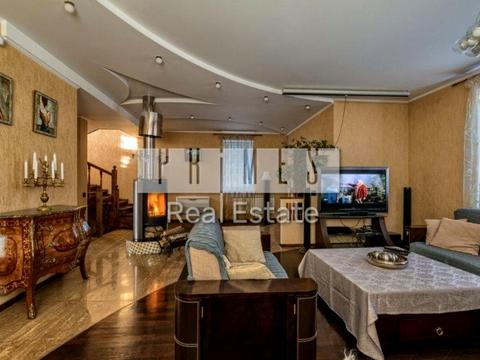 будинок за адресою Польова вул.