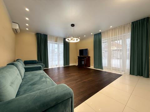 будинок за адресою Яснополянська вул., 28