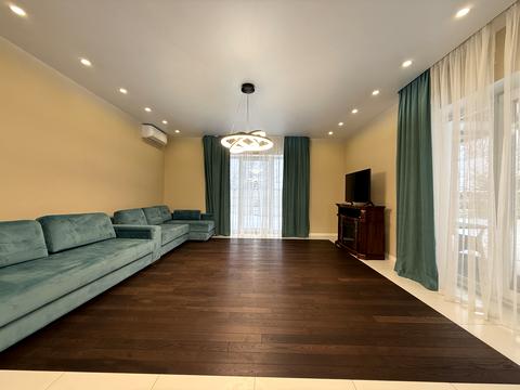 будинок за адресою Яснополянська вул., 28