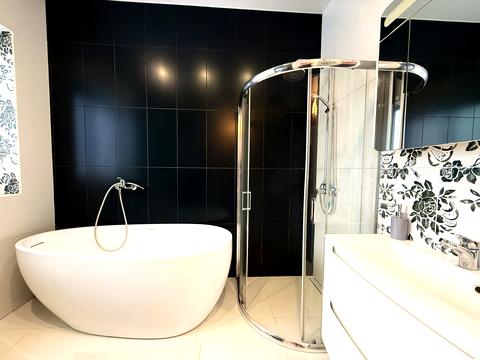 будинок за адресою Яснополянська вул., 28