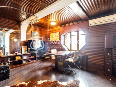 комерційна за адресою Сім'ї Стешенків вул. (Тимофія Строкача), 7