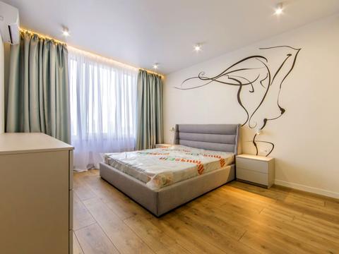 квартира за адресою Дніпровська набережна вул., 16-Г