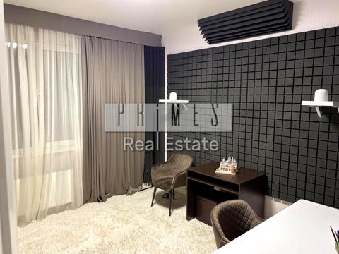 будинок за адресою комсомольська, 1