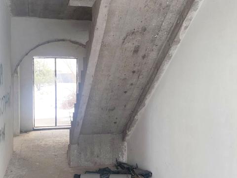 будинок за адресою Весняна