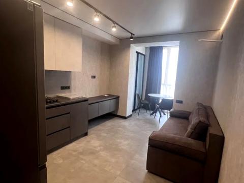 квартира за адресою Співдружності вул., 7