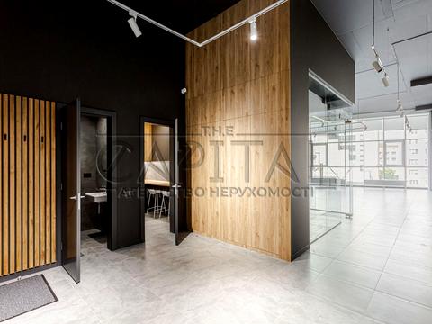 комерційна за адресою Михайла Бойчука вул. (Кіквідзе), 41-Б