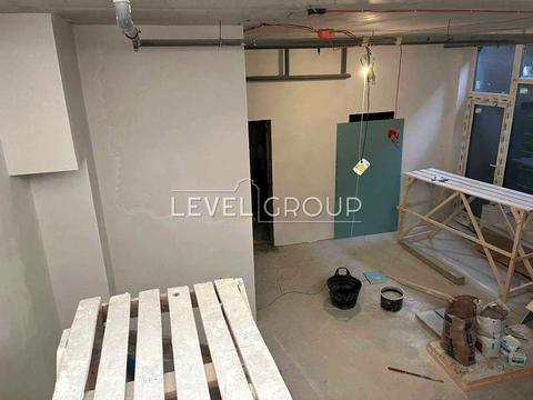 комерційна за адресою Івана Виговського вул. (Маршала Гречка), 42