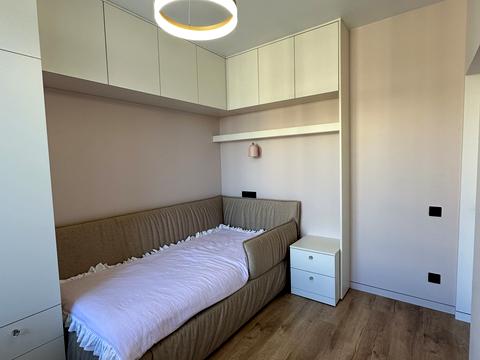 квартира по адресу Радісна, 4