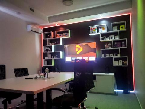 комерційна за адресою Машинобудівна вул., 41