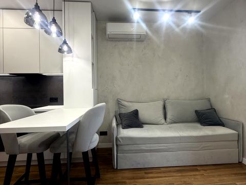 квартира по адресу Героев Майдана ул., 1