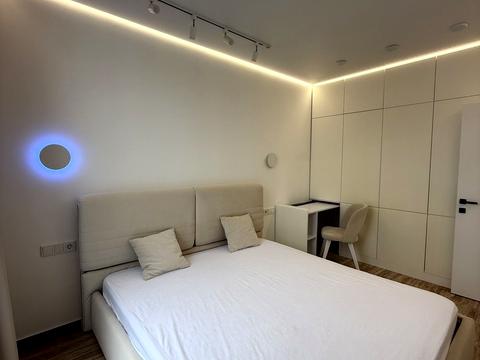 квартира по адресу Героев Майдана ул., 1