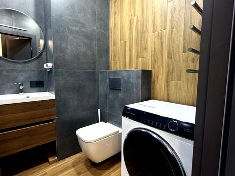 квартира по адресу Героев Майдана ул., 1