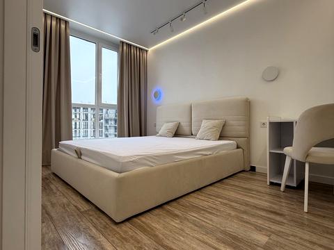 квартира по адресу Героев Майдана ул., 1