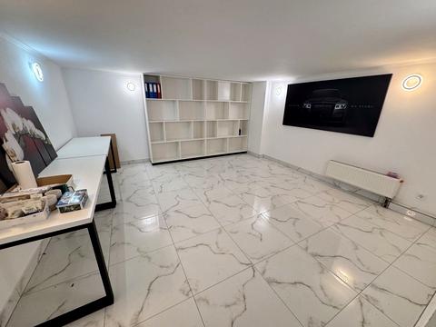 комерційна за адресою Глибочицька вул., 73